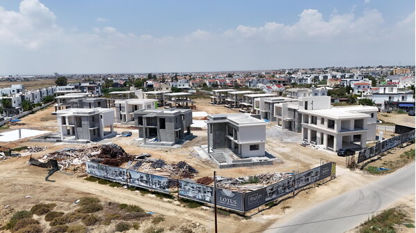 LOTUS VILLAS